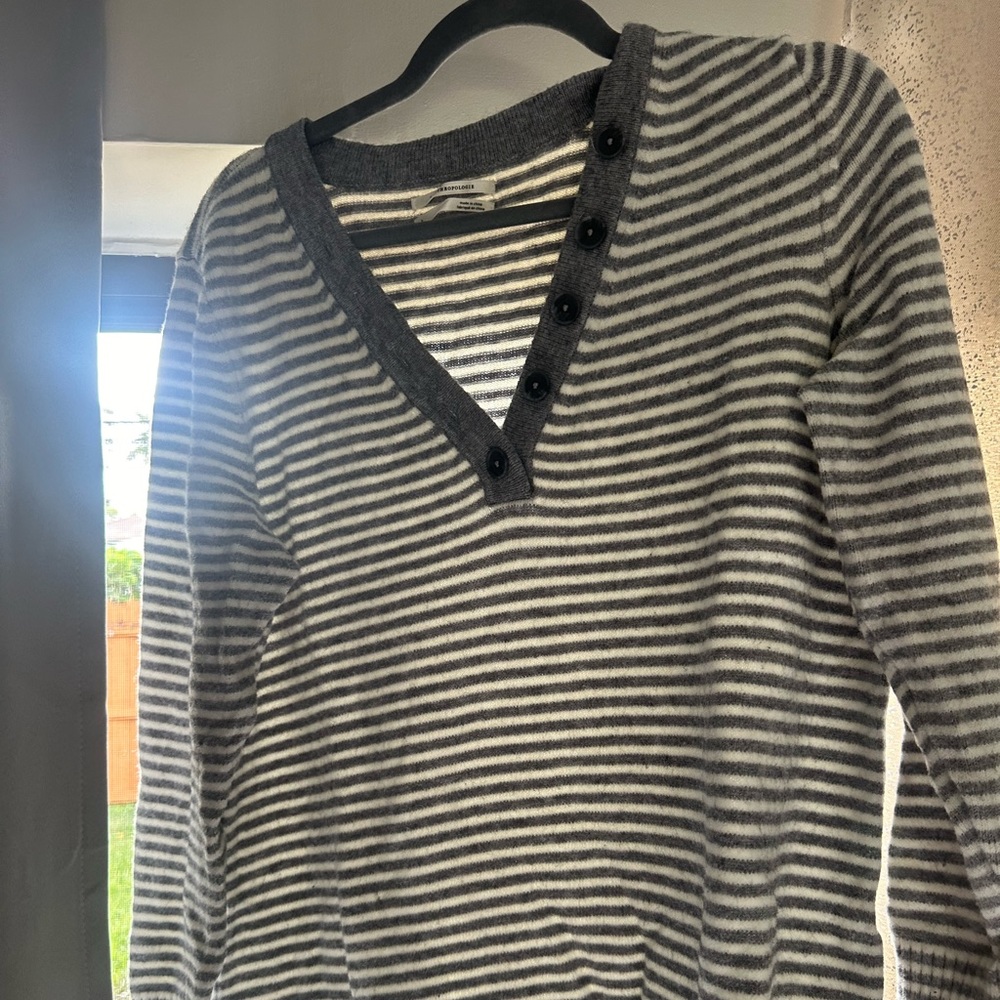 Anthropologies v neck sweater